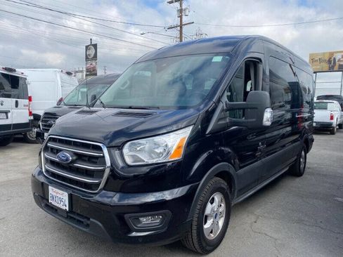 Used 2020 Ford Transit 350 XLT image 3