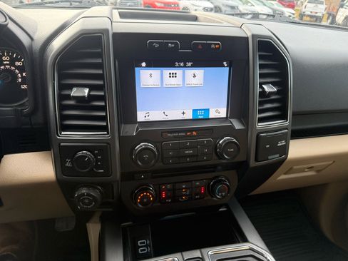 Used 2018 Ford F150 XLT w/ Equipment Group 302A Luxury image 19