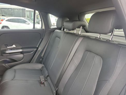 Certified 2022 Mercedes-Benz GLA 250 image 13