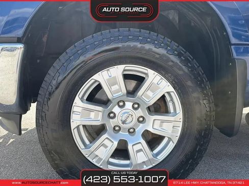 Used 2017 Nissan Titan SV AWD/4WD image 14