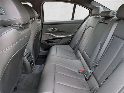 Used 2025 BMW M340i Sedan RWD image 20