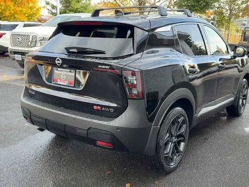 New 2026 Nissan Kicks SR w/ SR Premium Package image 10