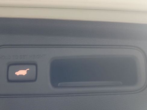 Certified 2019 Honda Odyssey Touring image 8