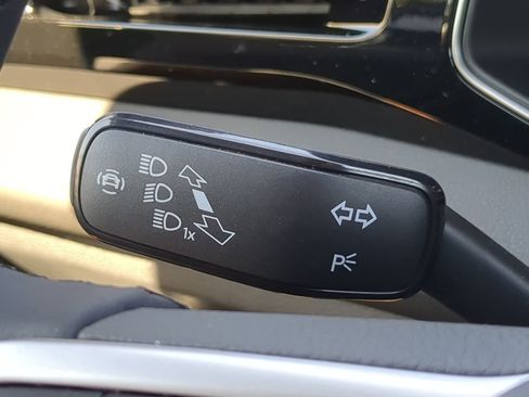 Used 2026 Volkswagen Jetta Sport FWD image 27