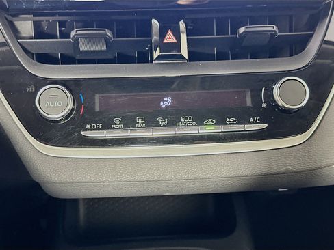 Used 2023 Toyota Corolla LE w/ Carpet Mat Package (TMS) image 22