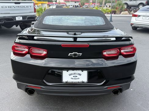 Used 2019 Chevrolet Camaro LT RWD image 5