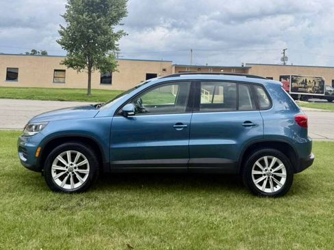 Used 2017 Volkswagen Tiguan Limited w/ Premium Package AWD/4WD image 3