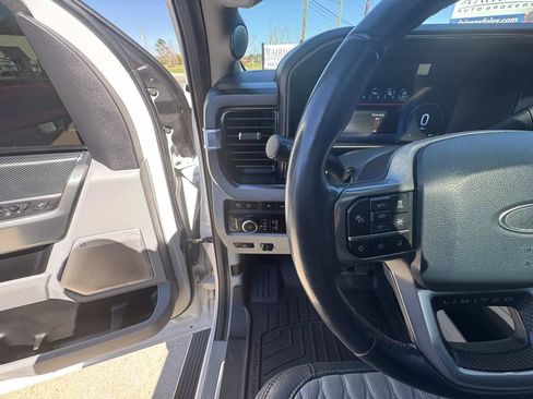 Used 2023 Ford F250 Limited w/ FX4 Off-Road Package image 17