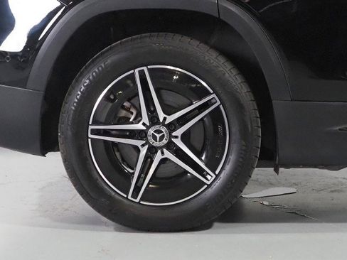 Used 2024 Mercedes-Benz EQB 250+ image 43