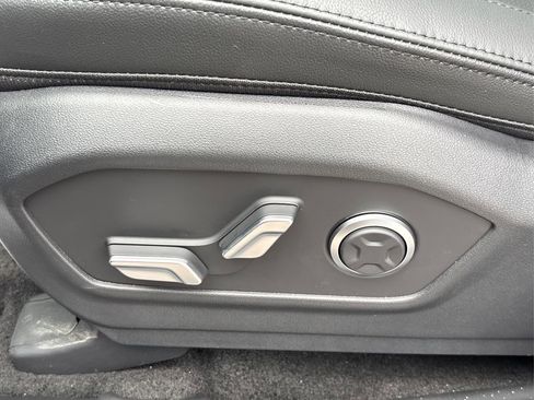 New 2025 Hyundai Santa Fe Limited image 25