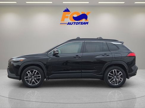 New 2026 Toyota Corolla Cross XLE image 2