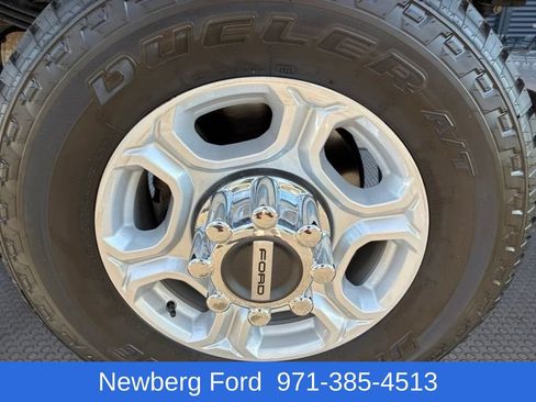 Used 2025 Ford F350 XLT w/ FX4 Off-Road Package AWD/4WD image 10