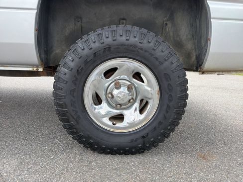 Used 2001 Dodge Ram 1500 Truck 4x4 Quad Cab image 13