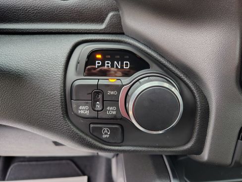 New 2026 RAM 1500 Express image 27