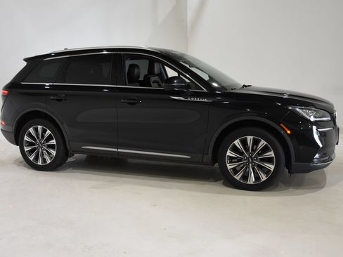 Used 2020 Lincoln Corsair Reserve AWD/4WD image 3