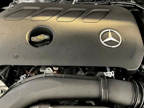 New 2026 Mercedes-Benz GLB 250 4MATIC image 15