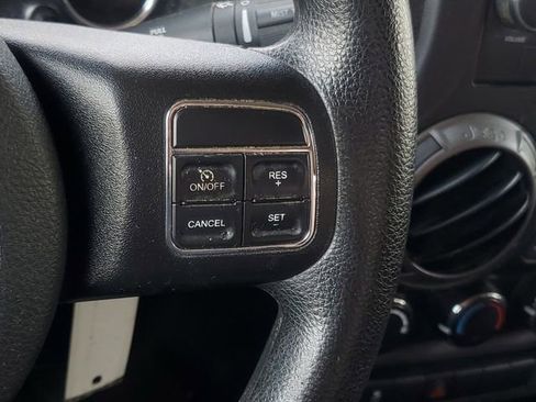 Used 2016 Jeep Wrangler Sport image 15