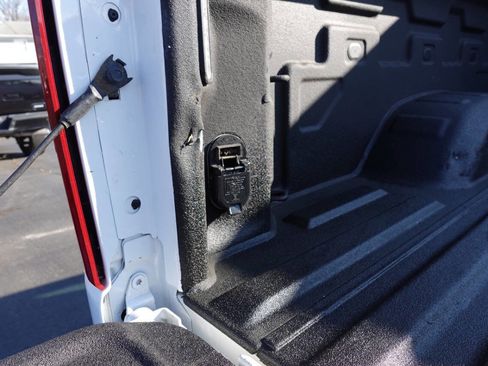 Used 2023 Chevrolet Silverado 2500 LT w/ Z71 Sport Edition image 29