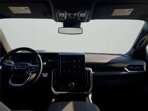 New 2026 GMC Yukon XL Elevation w/ LPO, Floor Liner Package image 23