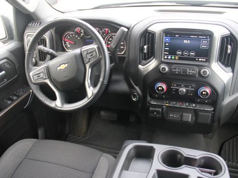 Used 2021 Chevrolet Silverado 1500 LT image 43