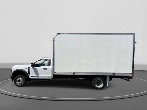 New 2025 Ford F550 2WD Regular Cab Super Duty w/ XLT Value Package image 5