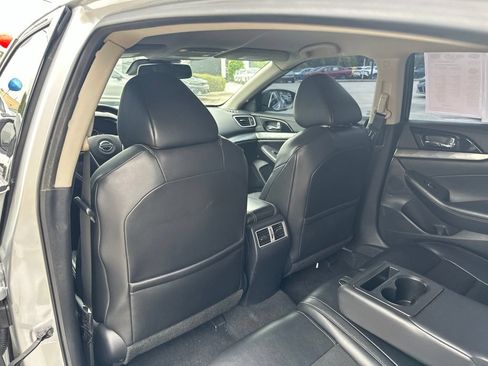 Used 2021 Nissan Maxima 3.5 SV w/ Floor Mat Group FWD image 31