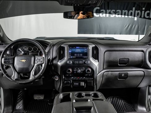 Used 2023 Chevrolet Silverado 3500 LT w/ Convenience Package image 15