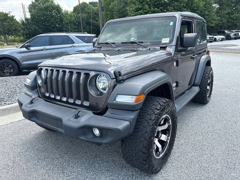 Used 2020 Jeep Wrangler Sport AWD/4WD image 4