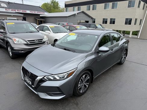 Used 2021 Nissan Sentra SV FWD image 2