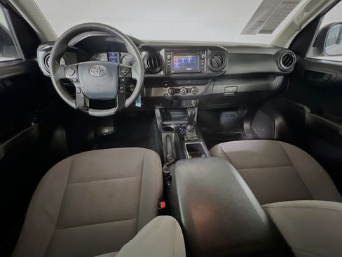 Used 2019 Toyota Tacoma SR w/ SR Convenience Package RWD image 28