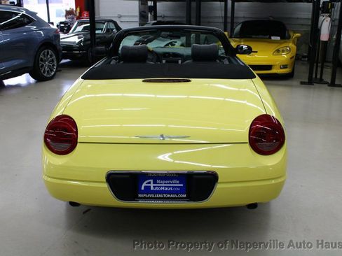 Used 2002 Ford Thunderbird image 5