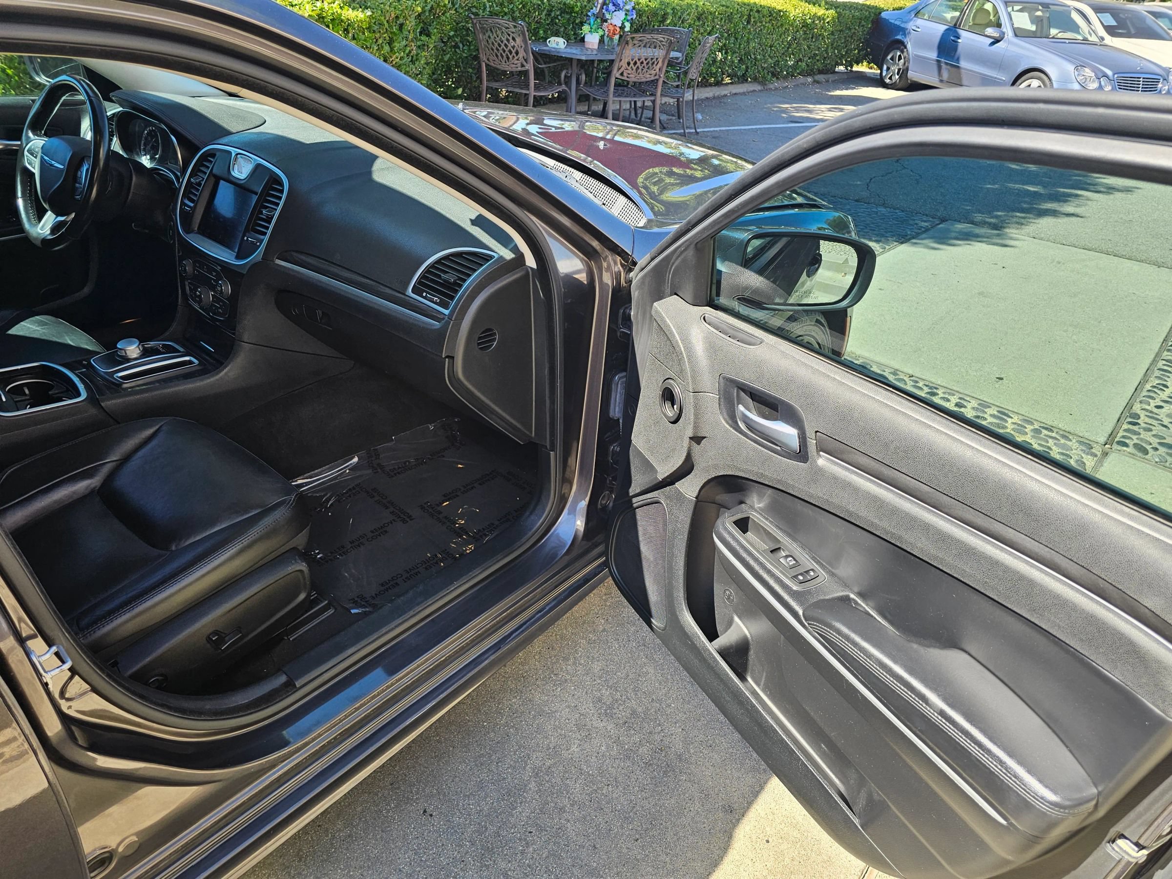 Used 2021 Chrysler 300 Touring L RWD image 20