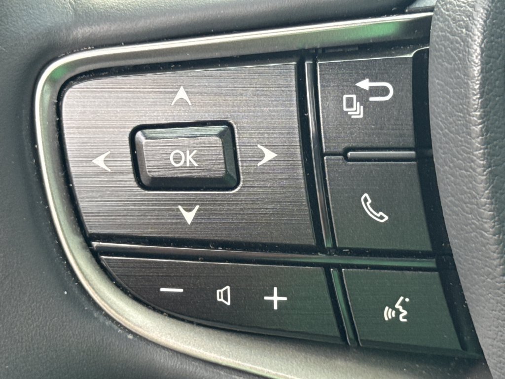Used 2022 Lexus ES 300h w/ Premium Package FWD image 24
