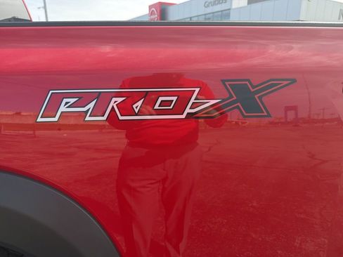 Used 2024 Nissan Frontier Pro-X w/ Pro Convenience Package image 6