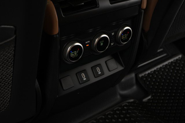 Used 2026 Land Rover Defender 110 X-Dynamic SE AWD/4WD image 54