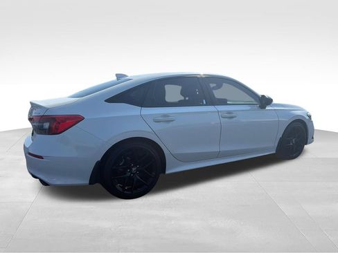 Used 2023 Honda Civic Sport image 5