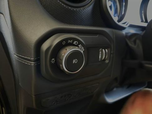 New 2026 Jeep Wrangler Unlimited Rubicon 392 w/ Quick Order Package 27X Moab AWD/4WD image 24