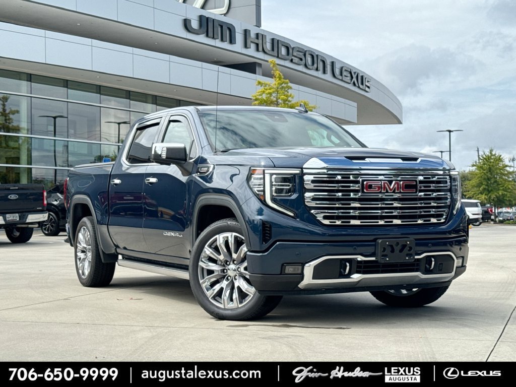 Used 2023 GMC Sierra 1500 Denali w/ Denali Reserve Package AWD/4WD image 1