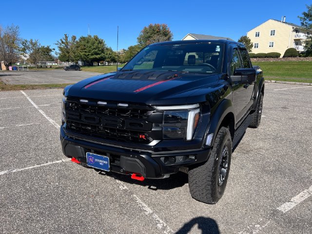 Used 2026 Ford F150 Raptor w/ Equipment Group 803A Raptor R AWD/4WD image 5