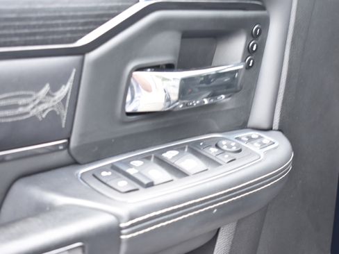 Used 2024 RAM 2500 Limited AWD/4WD image 24