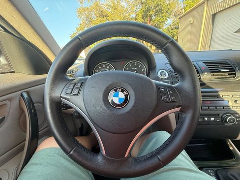 Used 2010 BMW 128i Coupe image 9