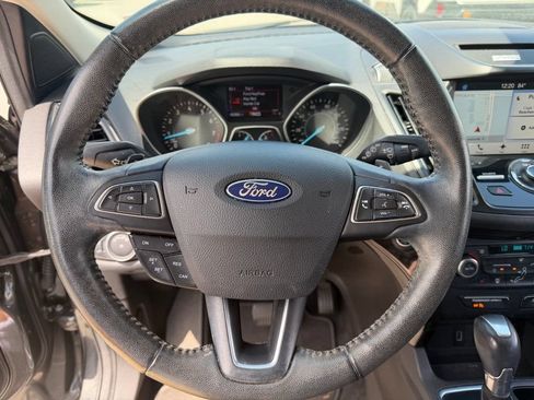 Used 2017 Ford Escape Titanium FWD image 24