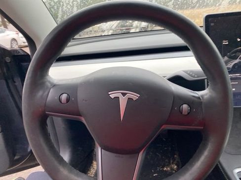 Used 2022 Tesla Model 3 Long Range image 21