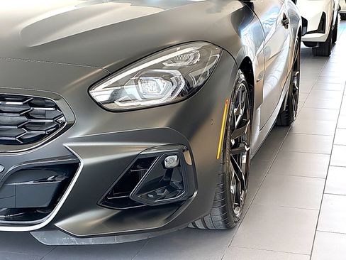 New 2026 BMW Z4 M40i RWD image 25