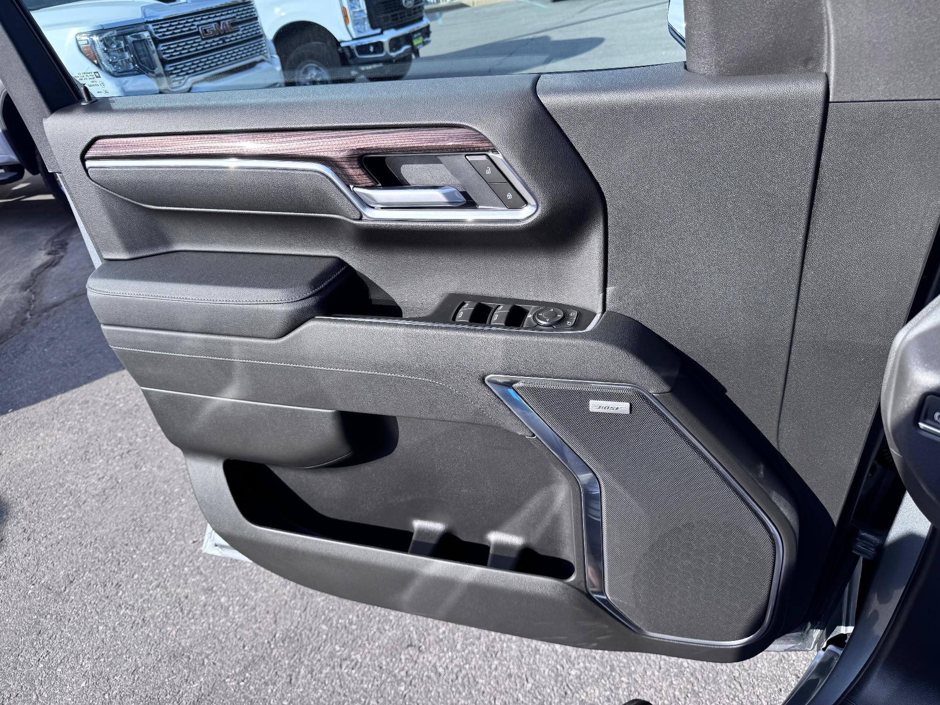 New 2026 Chevrolet Silverado 1500 RST w/ RST All Star Premium Package AWD/4WD image 27