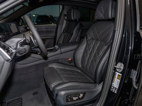 New 2026 BMW X6 M60i image 34