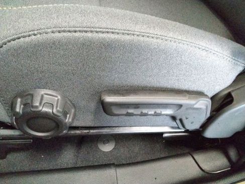 New 2026 Jeep Gladiator Sport AWD/4WD image 26