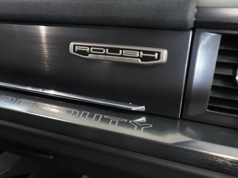 Used 2024 Ford F250 Lariat w/ Lariat Ultimate Package AWD/4WD image 27