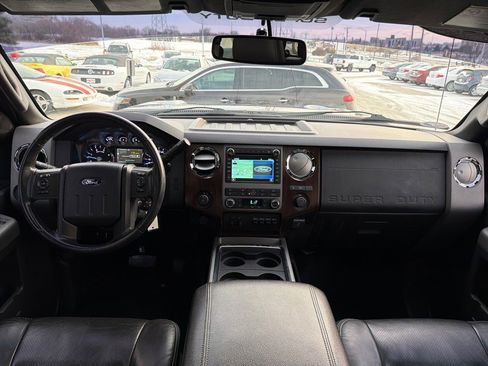 Used 2011 Ford F250 Lariat w/ Lariat Ultimate Pkg image 23