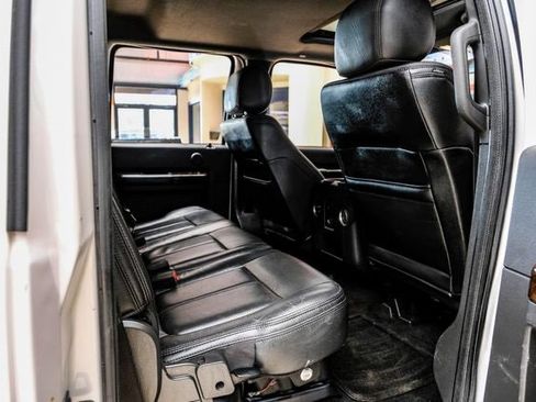 Used 2013 Ford F250 Platinum w/ FX4 Off Road Pkg image 28